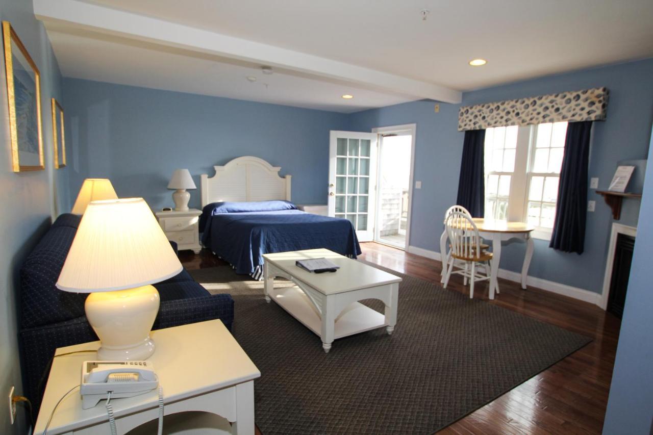 Beachside Village Resort ฟัลเมาท์ ภายนอก รูปภาพ